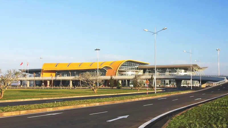 Sân bay Huế Đà Lạt 