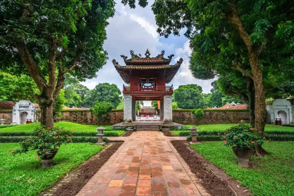Văn Miếu - Quốc Tử Giám được xem là một biểu tượng của Thủ đô Hà Nội