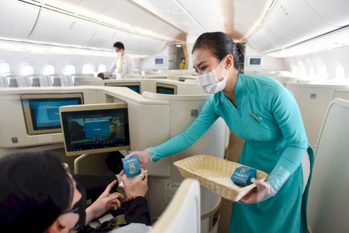 Đặt vé máy bay khuyến mãi tận hưởng những dịch vụ bay đẳng cấp cùng Vietnam Airlines