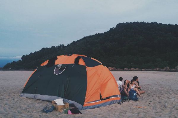 Cắm trại qua đêm