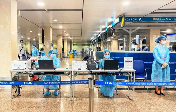 Vietnam Airlines Group áp dụng các biện pháp bảo vệ sức khỏe hành khách trong thời gian Covid-19 diễn biến phức tạp