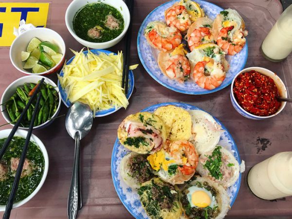 Bánh căn Nha Trang hấp dẫn khách du lịch bởi hương vị dân dã