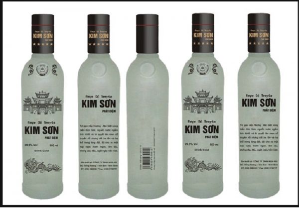 Rượu Kim Sơn đặc sản Ninh Bình mua về làm quà