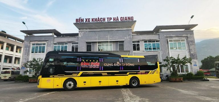 Từ Hà Nội đi Hà Giang bằng ô tô khách