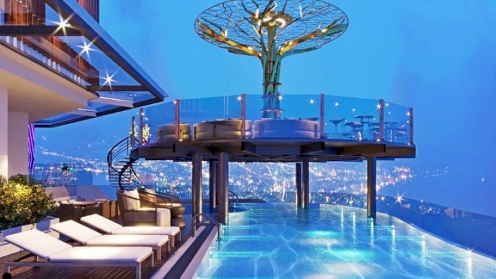 Khách sạn Regalia Gold với view biển và hồ bơi vô cực siêu đẹp