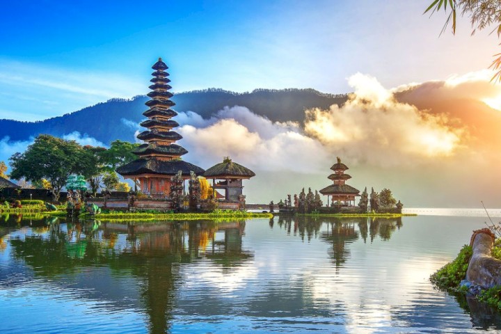 Indonesia là một quần đảo lớn vùng Đông Nam Á được du khách Việt Nam yêu thích