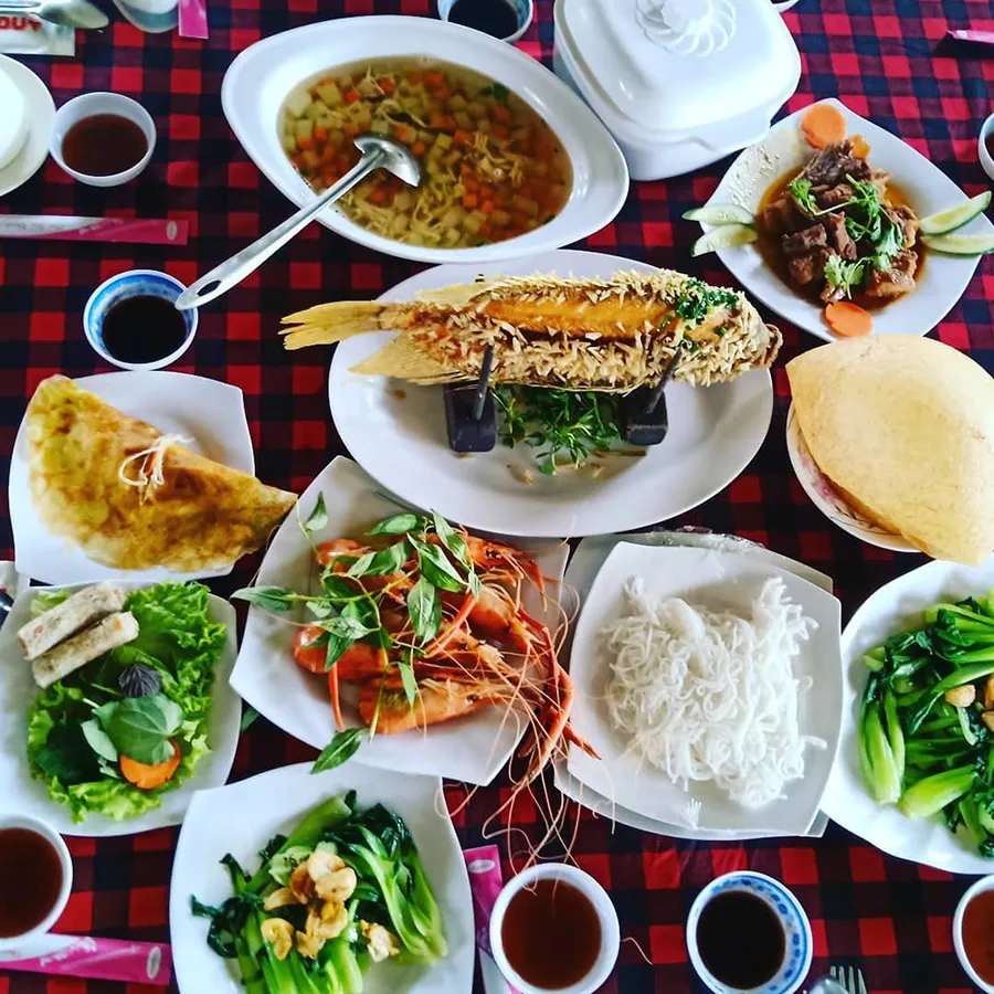 Tới Cồn Phú Đa du khách sẽ được thưởng thức nhiều món ăn dân dã đặc trưng của miền Tây