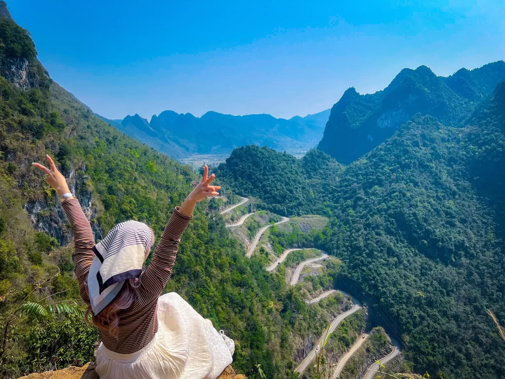 Khau Cốc Chà - đường đèo 15 tầng “đáng sợ nhất Việt Nam