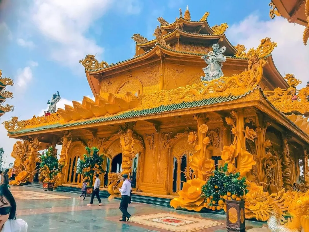 Chùa Phúc Lâm - Ngôi chùa dát vàng ở Hưng Yên