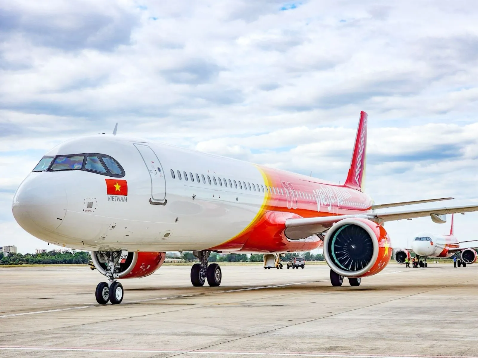 Vietjet là một trong các hãng hàng không khai thác vé máy bay Sài Gòn Tuy Hòa giá rẻ